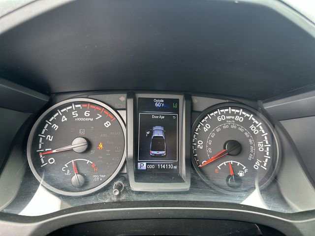 Used 2021 Toyota Tacoma SR AWD/4WD image 28