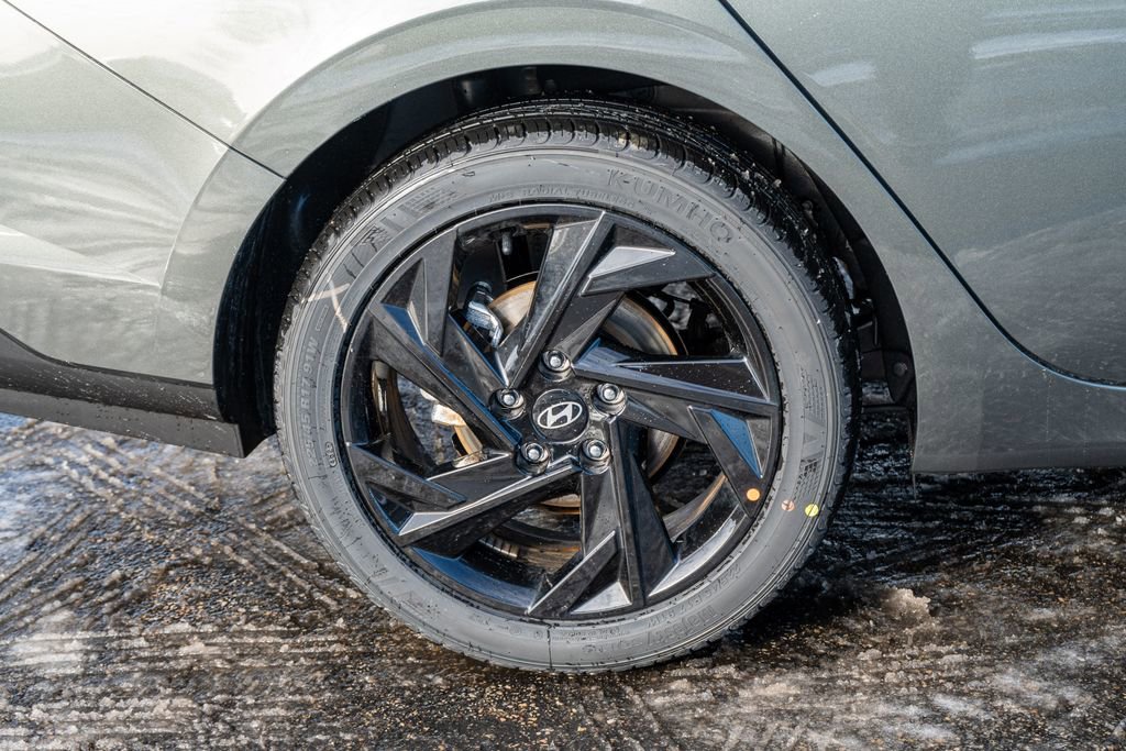 New 2026 Hyundai Elantra Sport image 9