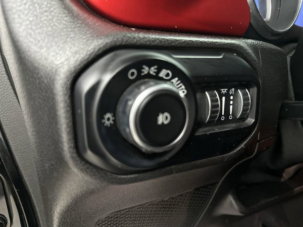 Used 2019 Jeep Wrangler Rubicon image 18