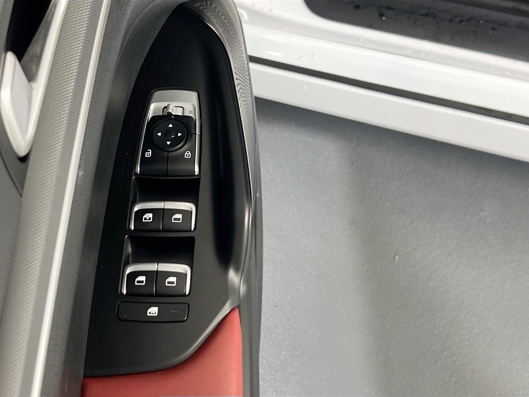 Used 2024 Kia K5 GT-Line w/ GT-Line Premium Package image 18