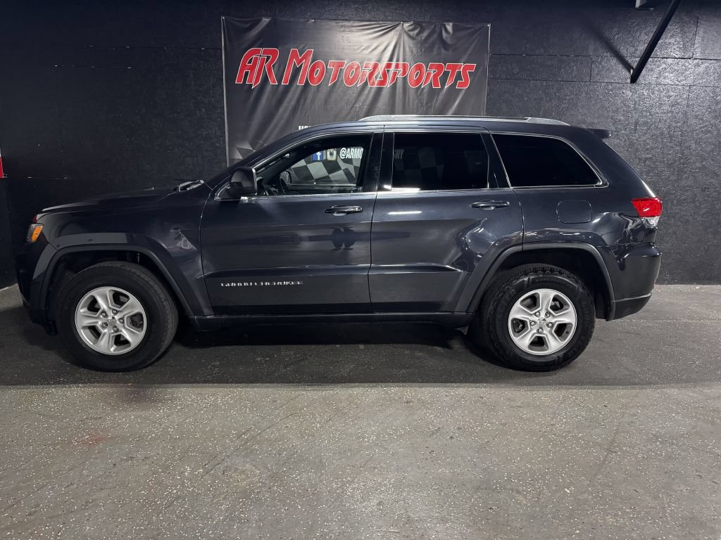 Used 2015 Jeep Grand Cherokee Laredo w/ Quick Order Package 23E AWD/4WD image 2