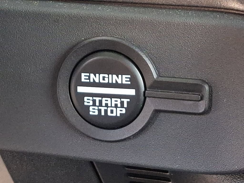 Certified 2025 Ford Bronco Badlands w/ Sasquatch Package image 27