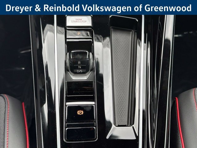 New 2026 Volkswagen GTI SE FWD image 19