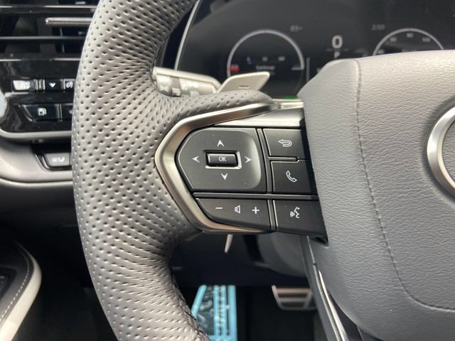 New 2026 Lexus TX 500h AWD w/ Technology Package image 15