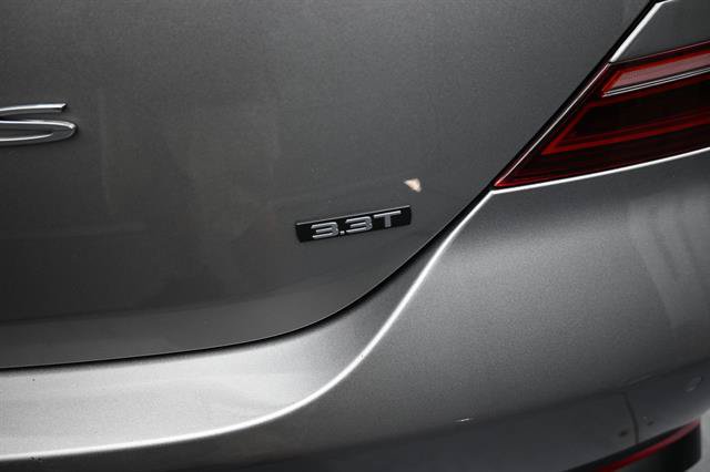 Used 2025 Genesis G70 3.3T Advanced RWD image 6