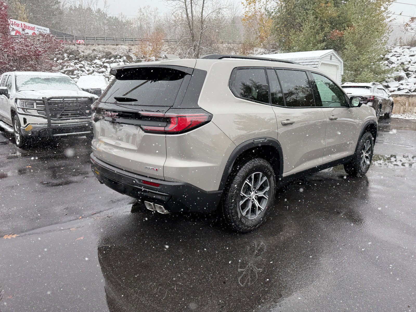 New 2026 GMC Acadia AT4 w/ LPO, Floor Liner Package image 5