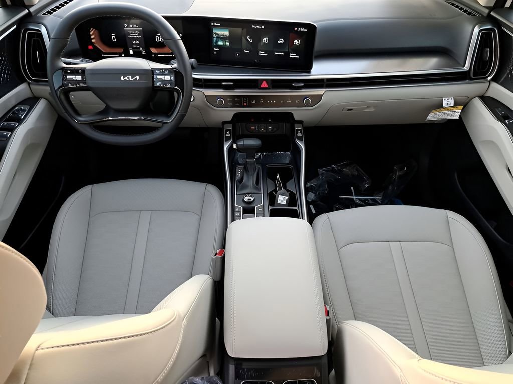 New 2026 Kia Sorento S w/ S Panoramic Sunroof Package FWD image 15
