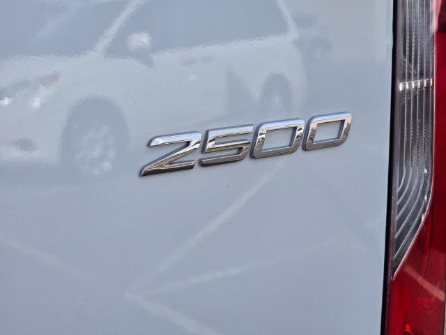 Used 2025 Mercedes-Benz Sprinter 2500 image 12