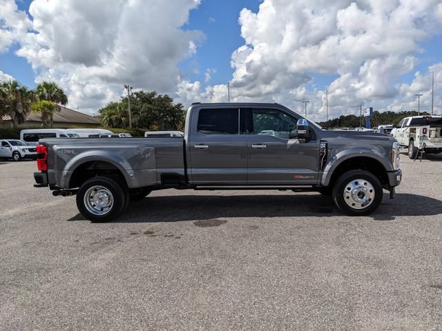 Used 2026 Ford F450 Platinum w/ Platinum Plus Package image 3