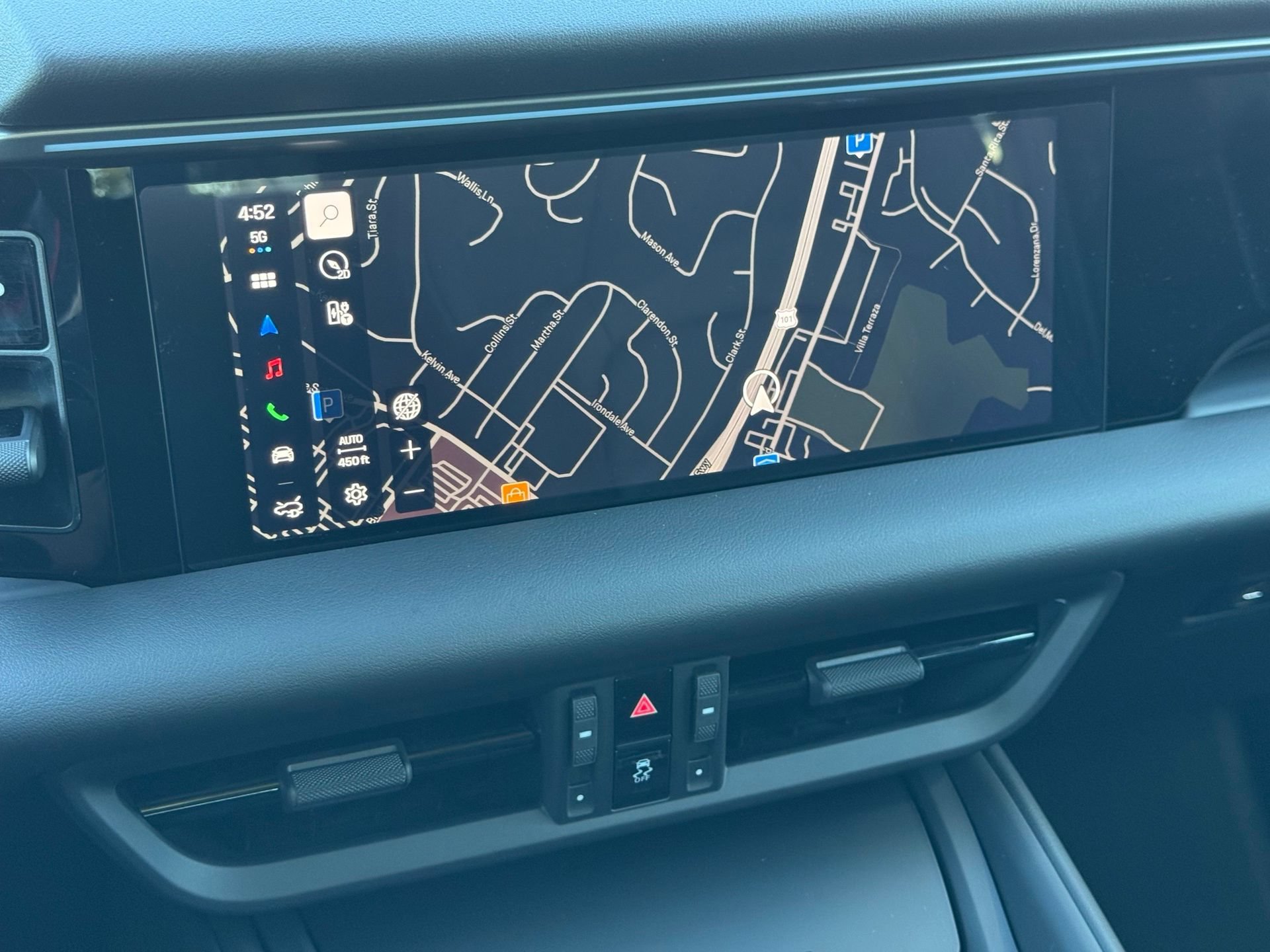 Used 2026 Porsche Macan Electric RWD image 19
