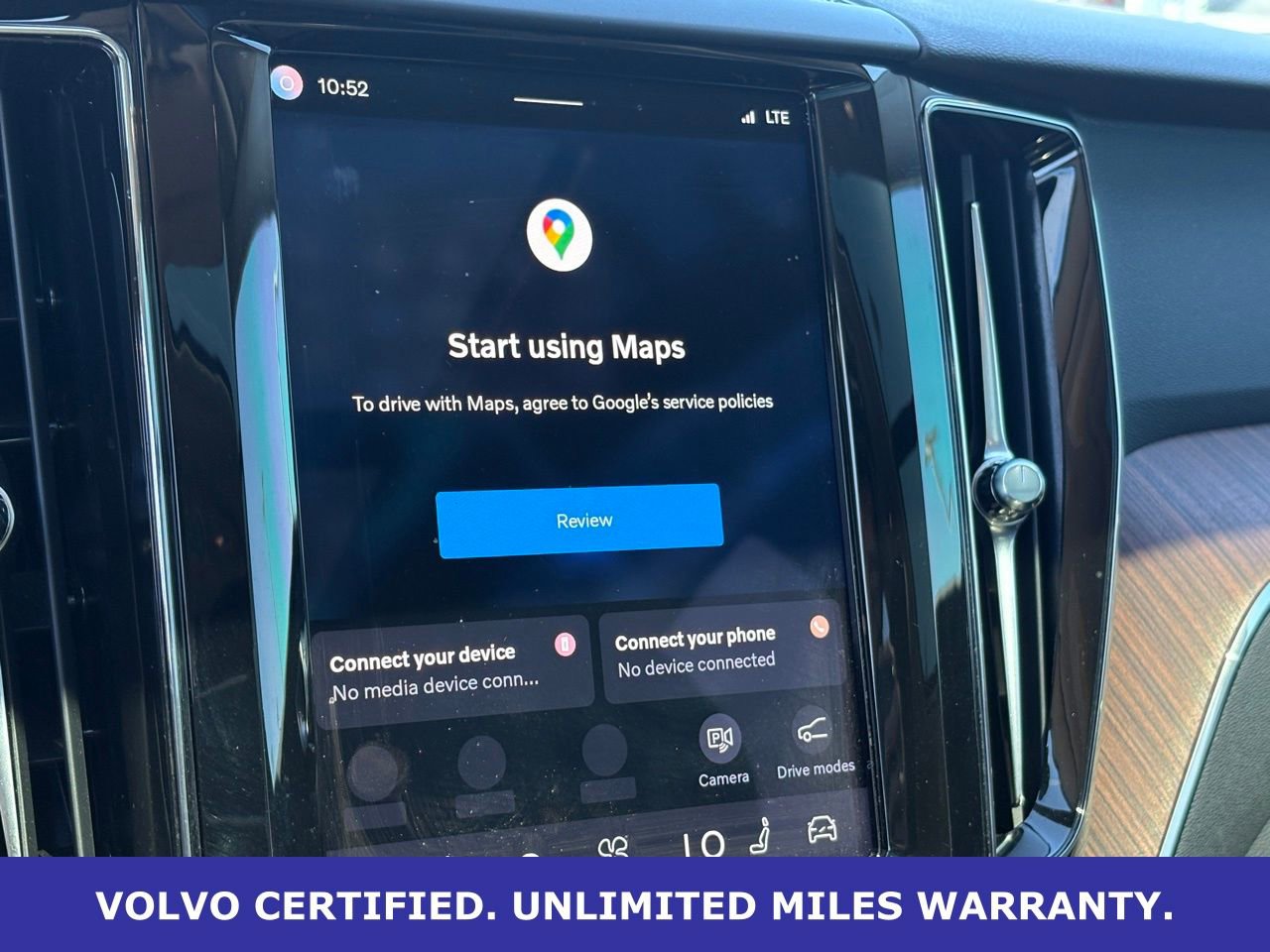 Certified 2024 Volvo XC60 B5 Plus w/ Protection Package Premier AWD/4WD image 23