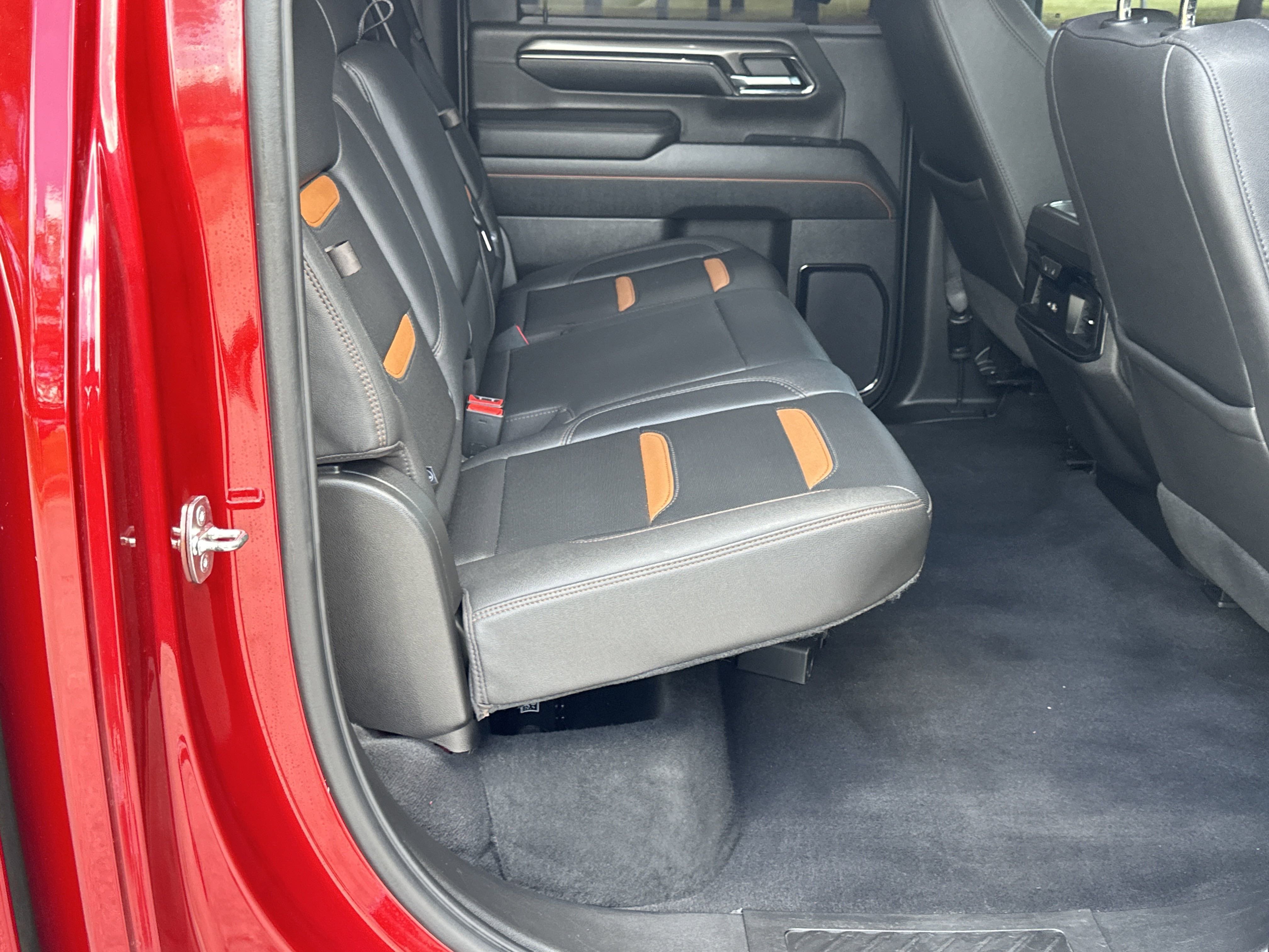 Used 2024 GMC Sierra 2500 AT4 w/ Technology Package image 15