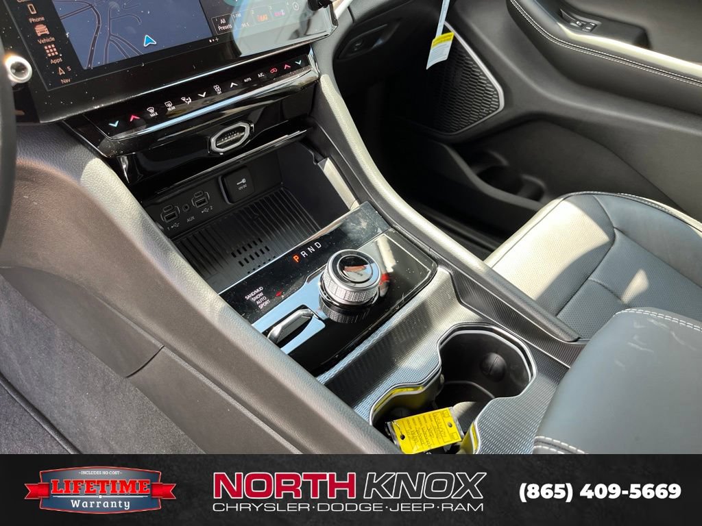 New 2026 Jeep Grand Cherokee L Limited AWD/4WD image 13