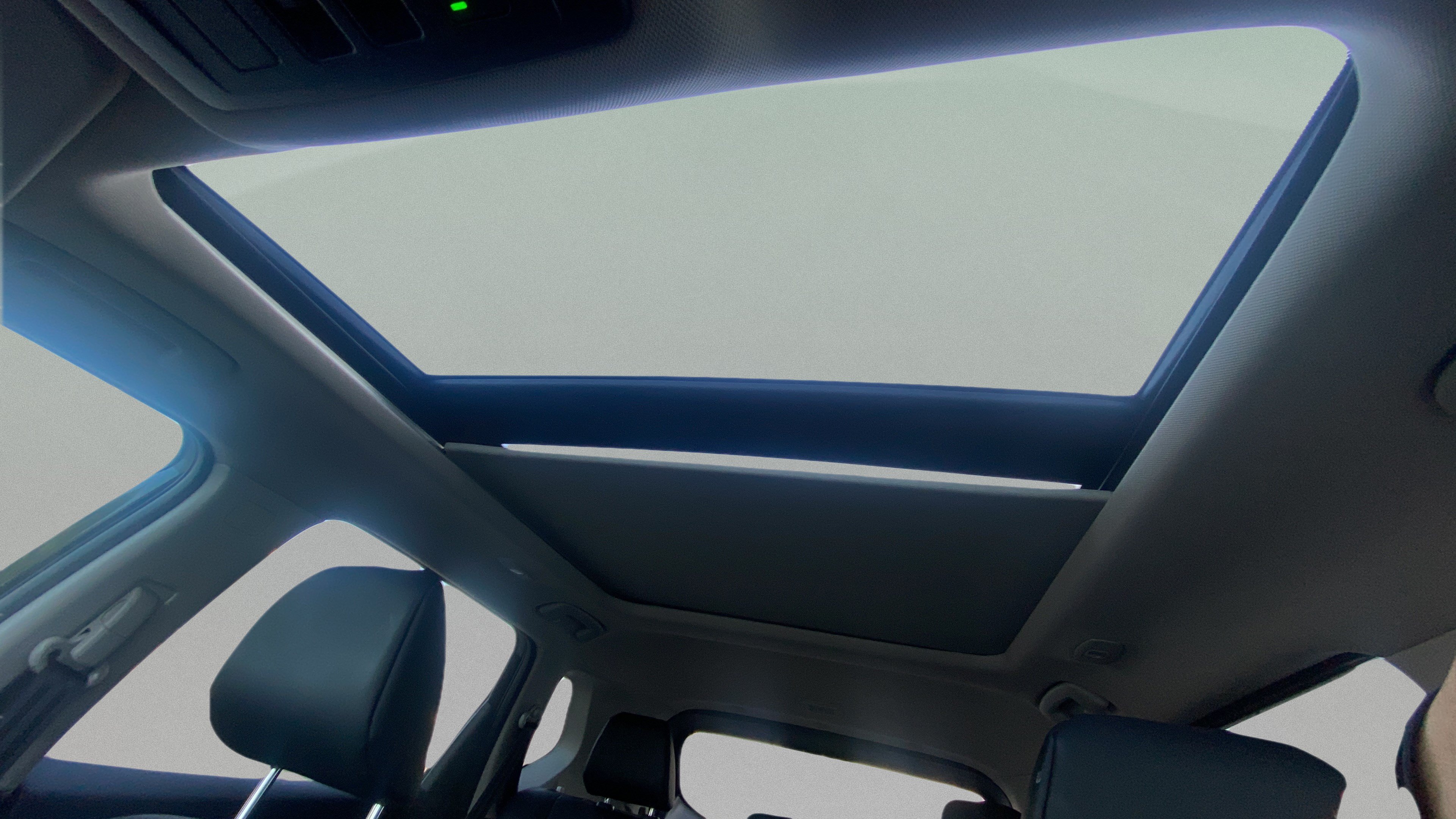 Used 2026 Nissan Rogue Dark Armor FWD image 19