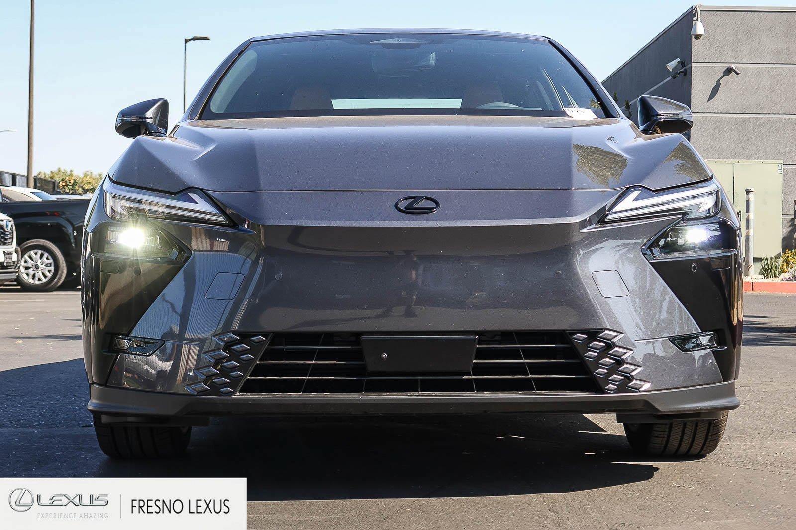 New 2026 Lexus ES 350e w/ Cold Area Package FWD image 2