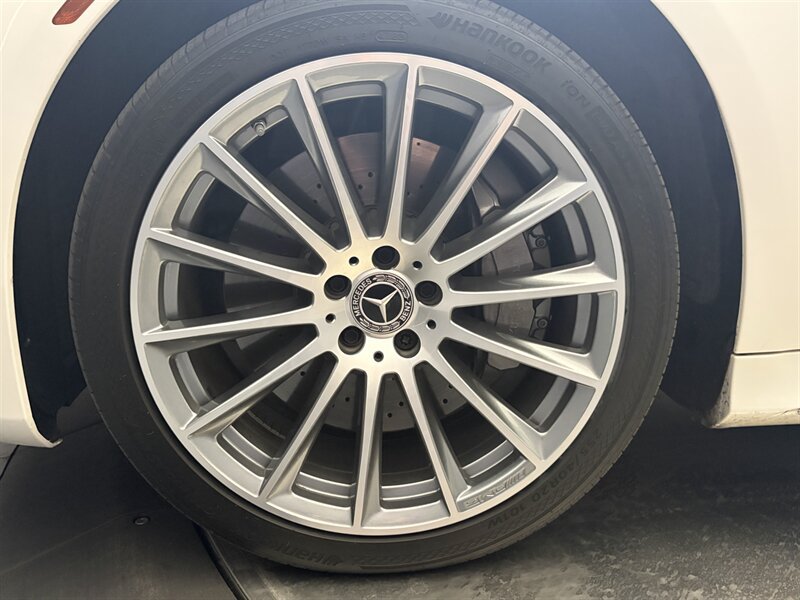 Used 2023 Mercedes-Benz S 500 4MATIC image 16