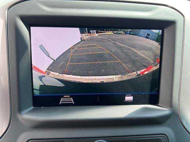 Used 2020 Chevrolet Silverado 1500 Custom w/ Custom Value Package image 18