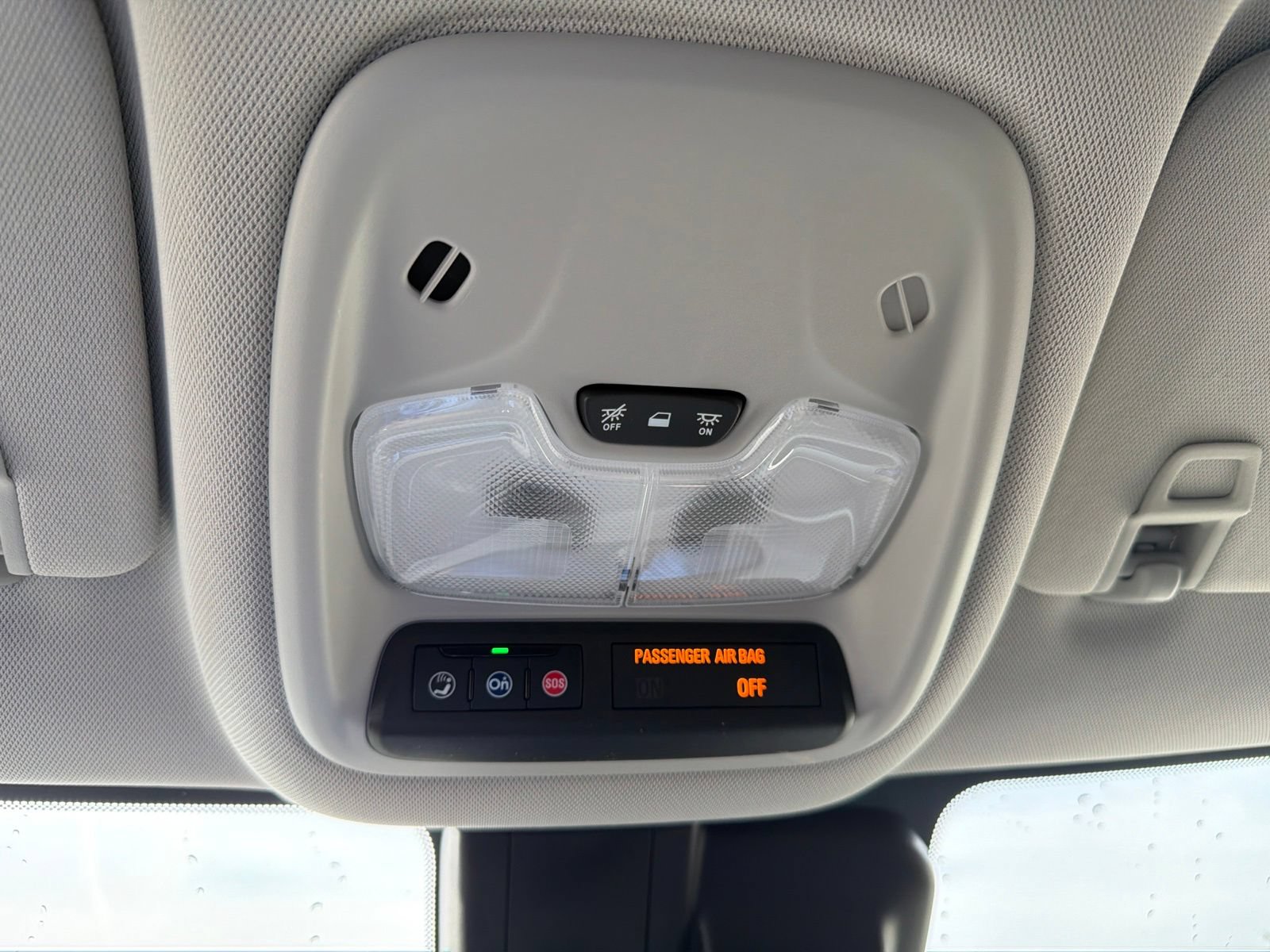 Used 2024 Chevrolet TrailBlazer LT w/ LT Cold Weather Package FWD image 20