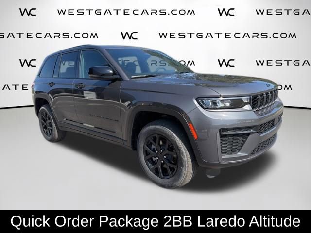 New 2026 Jeep Grand Cherokee Altitude RWD image 4