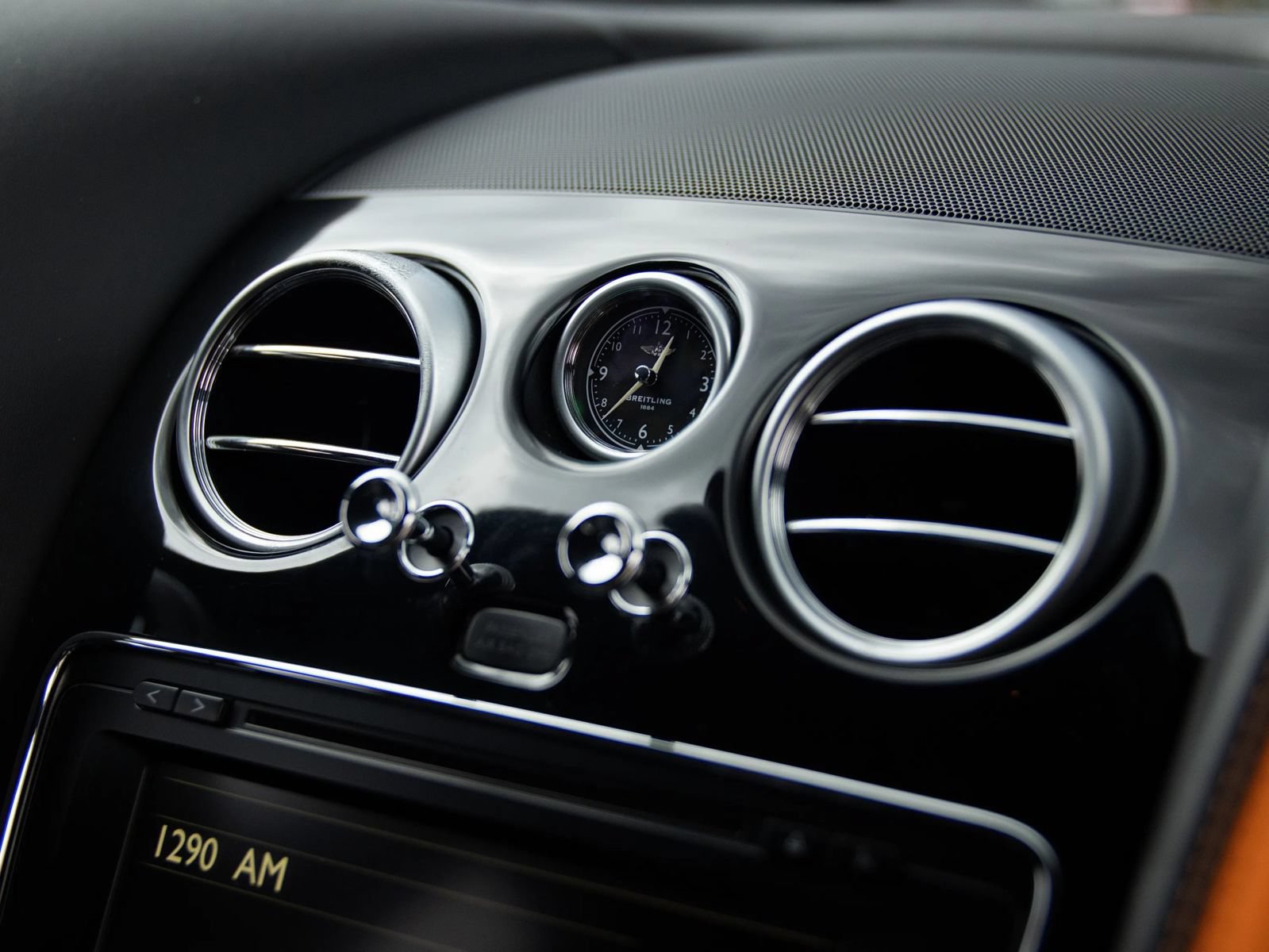 Used 2018 Bentley Flying Spur S V8 AWD/4WD image 55