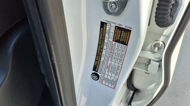 Used 2022 Nissan Frontier SV image 30