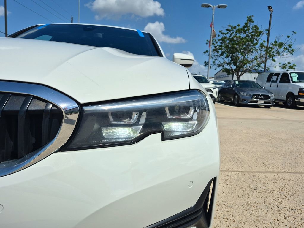 Used 2019 BMW 330i Sedan w/ Driving Assistance Package RWD image 28