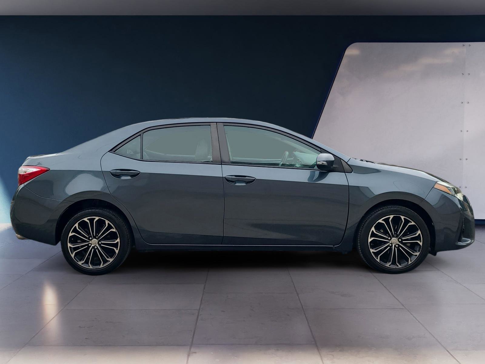 Used 2015 Toyota Corolla S FWD image 6