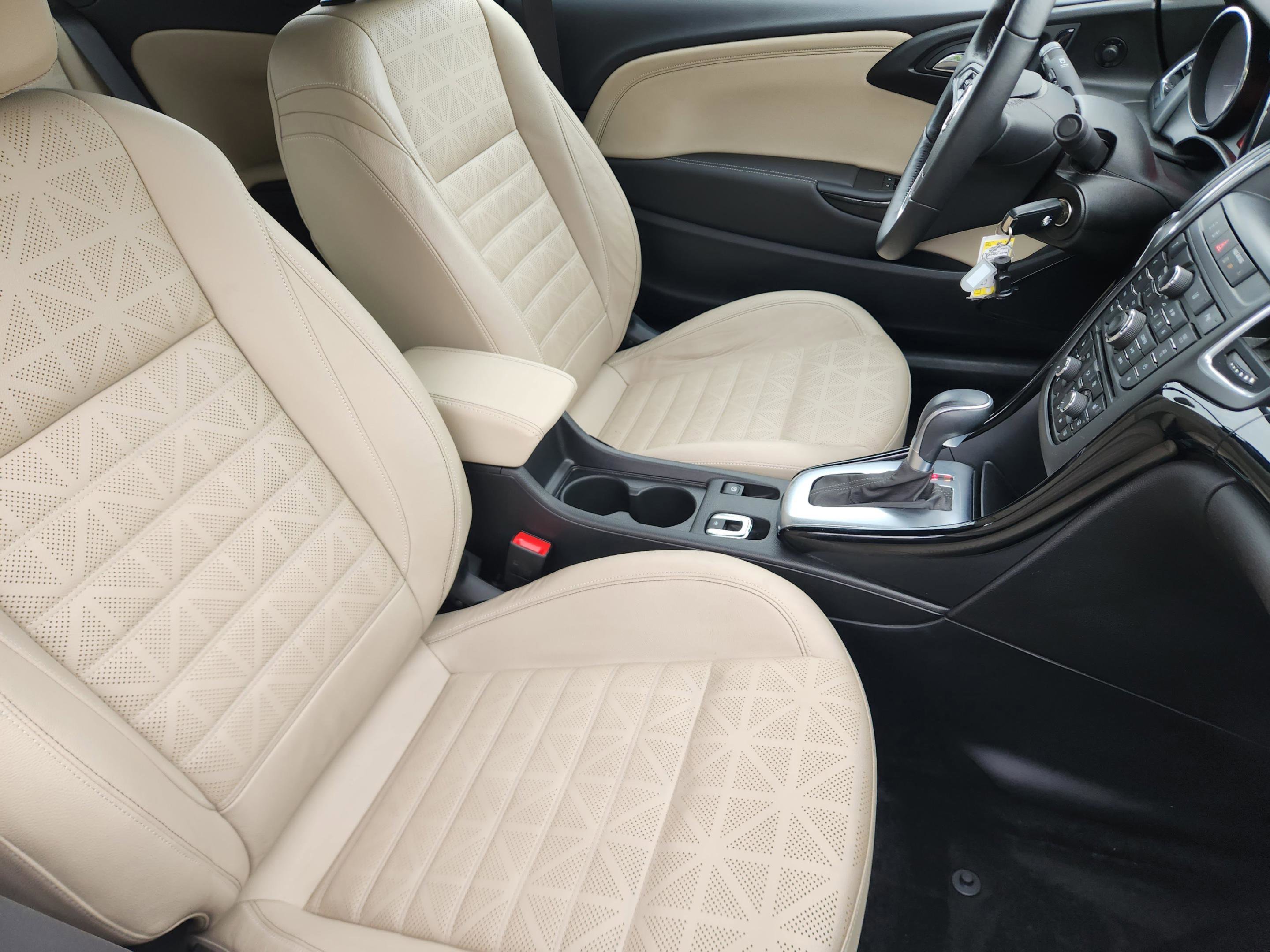 Used 2019 Buick Cascada Premium image 8
