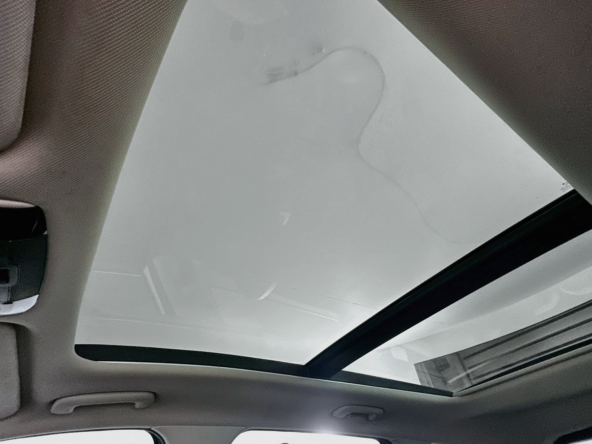 Used 2025 Kia Sorento S w/ Panoramic Sunroof Package FWD image 26