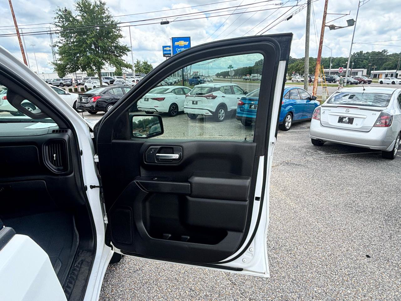 Used 2022 Chevrolet Silverado 1500 Custom RWD image 35