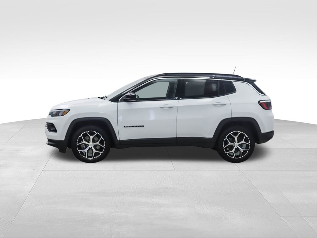 Used 2024 Jeep Compass Limited image 2