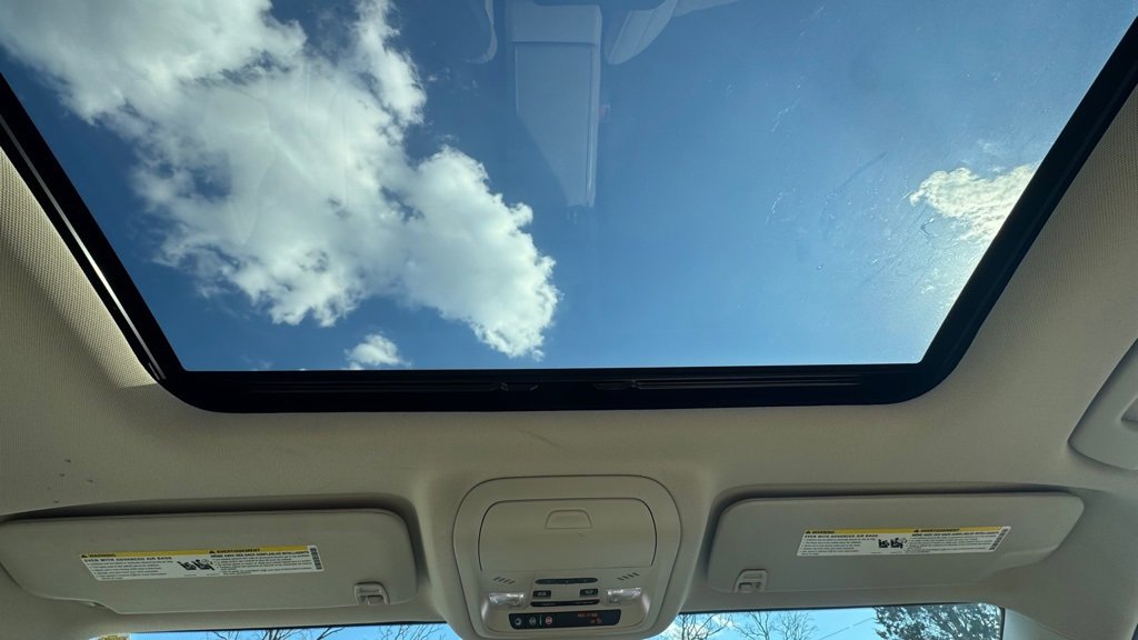 Used 2021 GMC Acadia Denali image 15