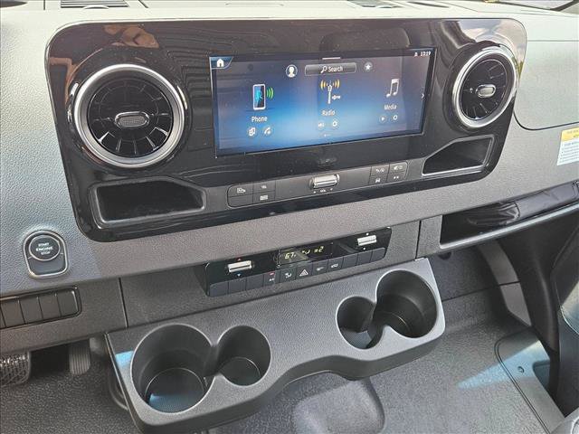 New 2026 Mercedes-Benz Sprinter 2500 image 12