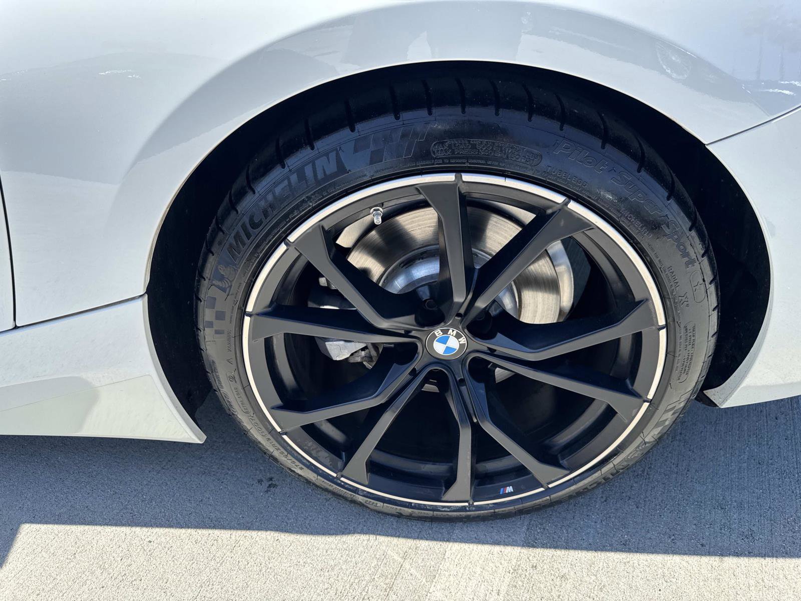 Certified 2024 BMW Z4 sDrive30i w/ Shadowloine Package image 7