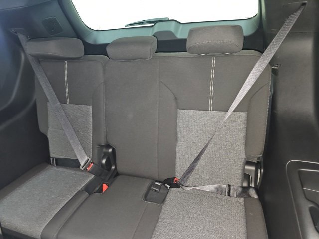 Used 2025 GMC Acadia Elevation image 6