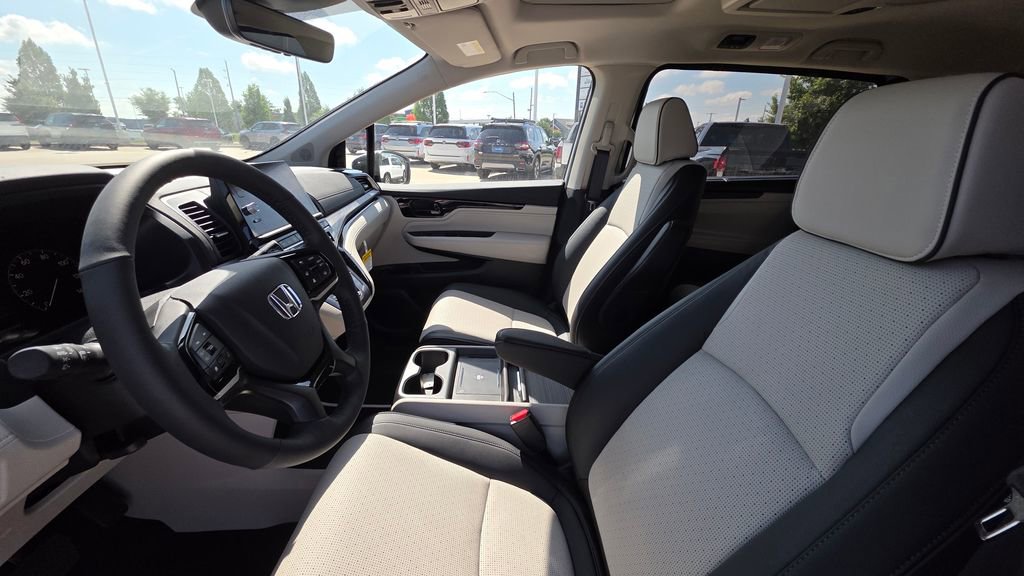 New 2026 Honda Odyssey Elite image 12