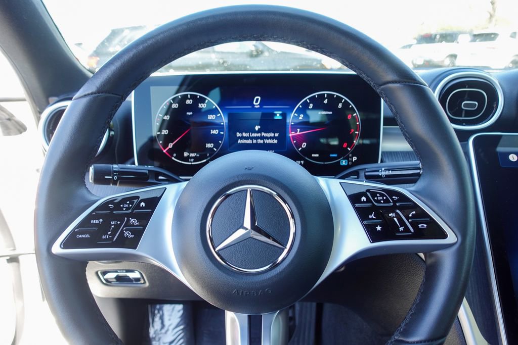 Used 2025 Mercedes-Benz C 300 4MATIC Sedan image 12