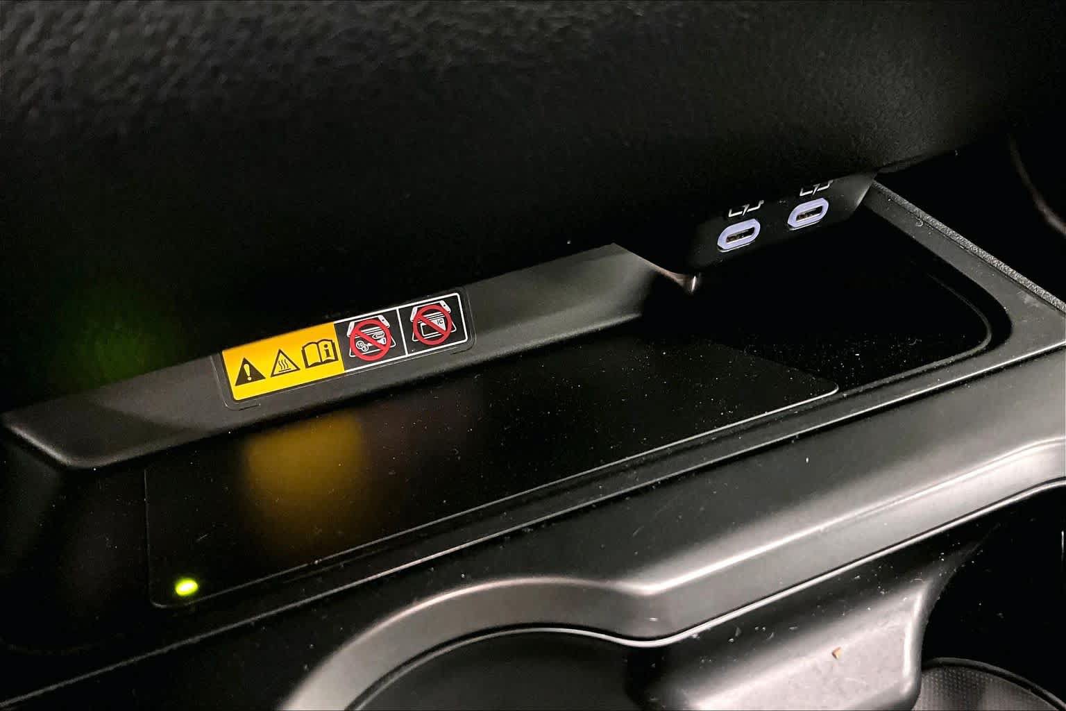 Used 2025 Lexus UX 300h FWD w/ Accessory Package (Z2) image 33