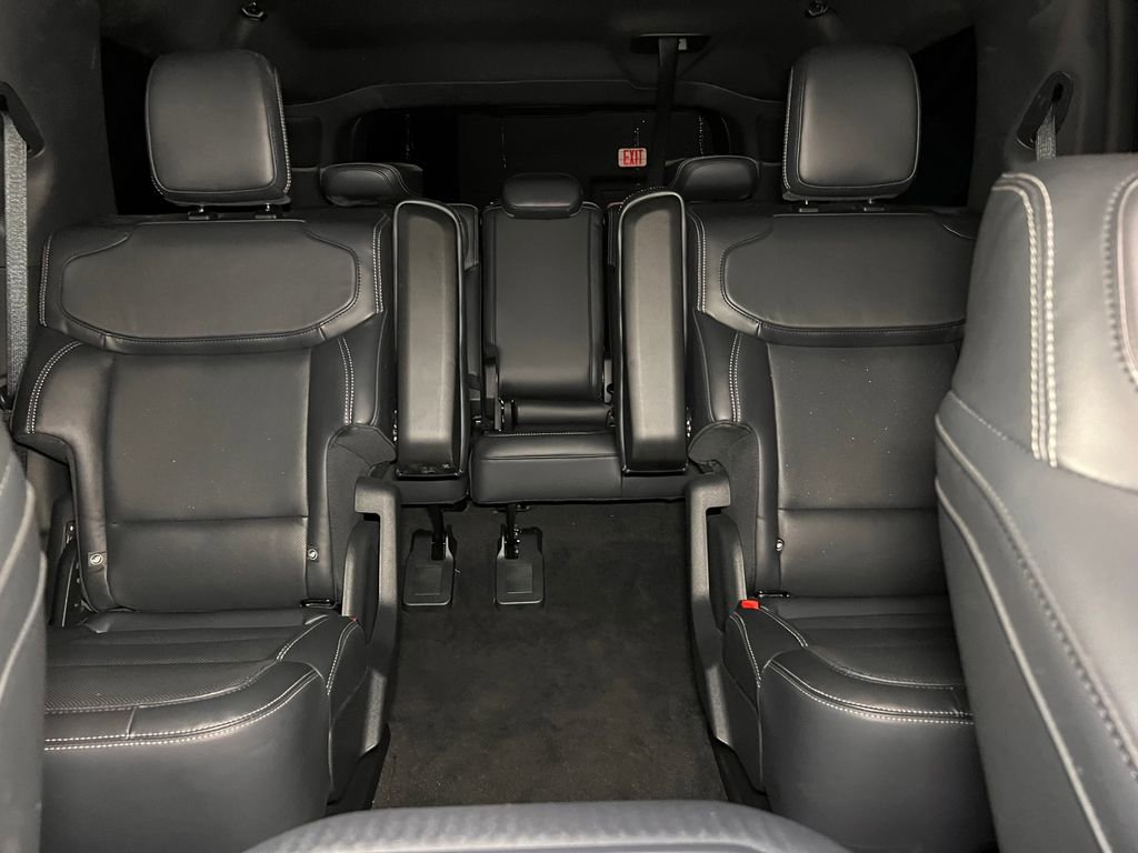 Used 2025 Ford Expedition Max Platinum w/ Stealth Performance Package AWD/4WD image 31