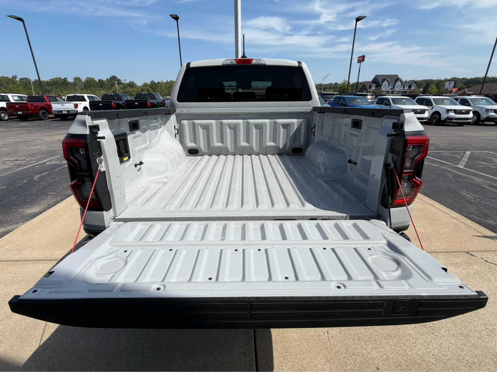 New 2026 Ford Ranger XLT w/ FX4 Off-Road Package AWD/4WD image 21