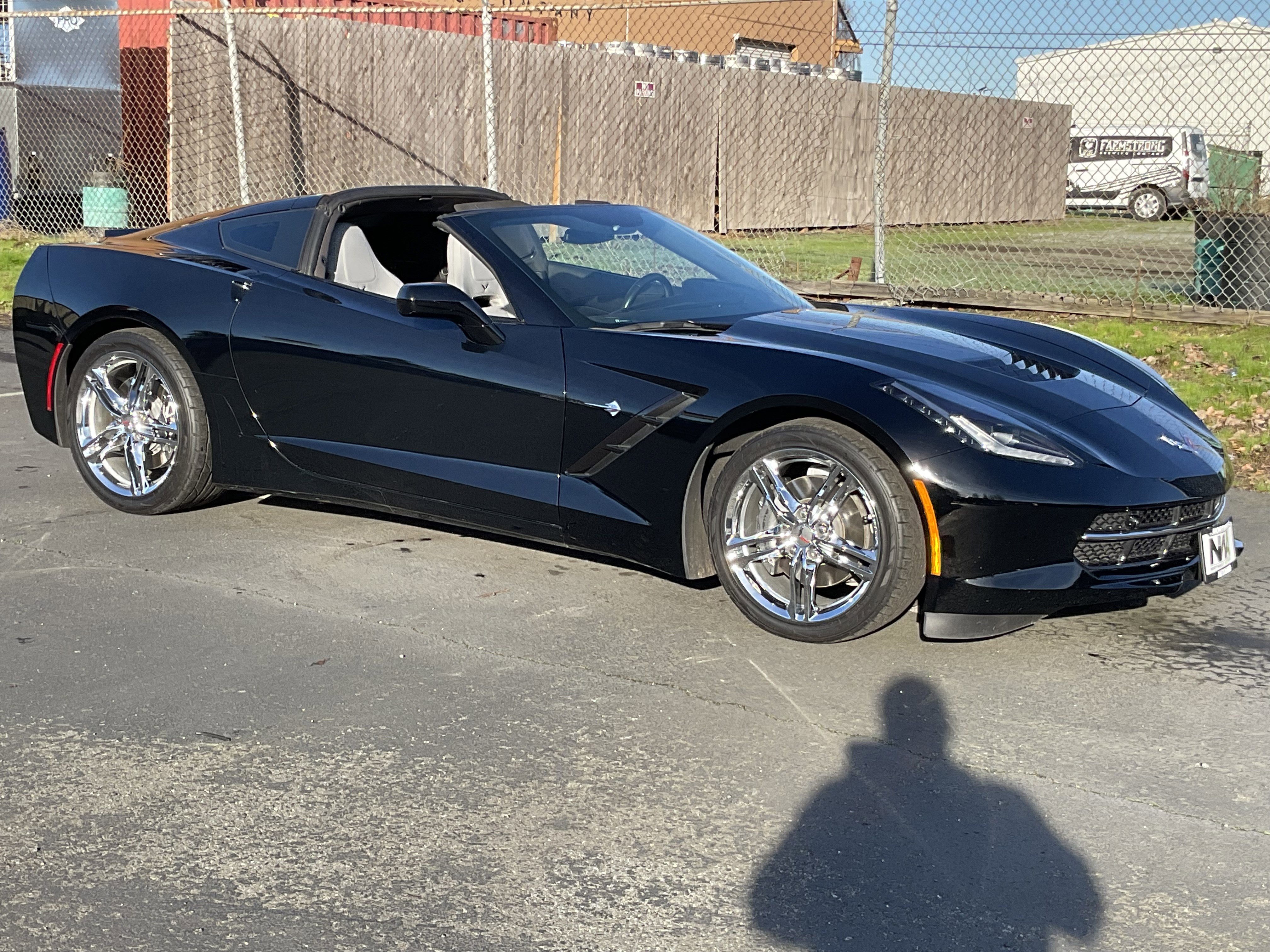 Used 2016 Chevrolet Corvette Stingray Coupe w/ 2LT Preferred Equipment Group image 6