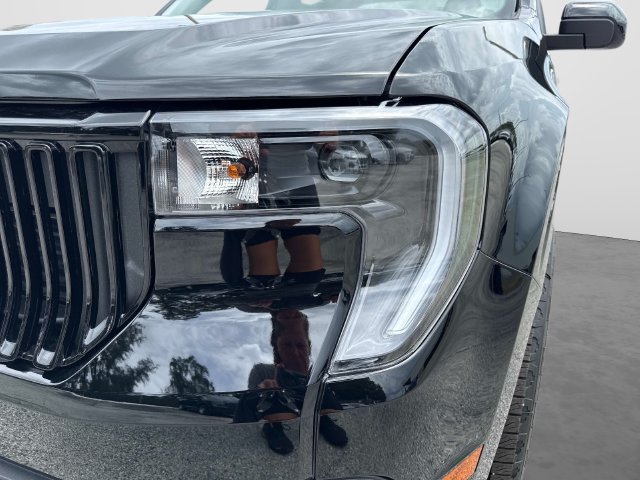 New 2026 Ford Maverick Lobo AWD/4WD image 10