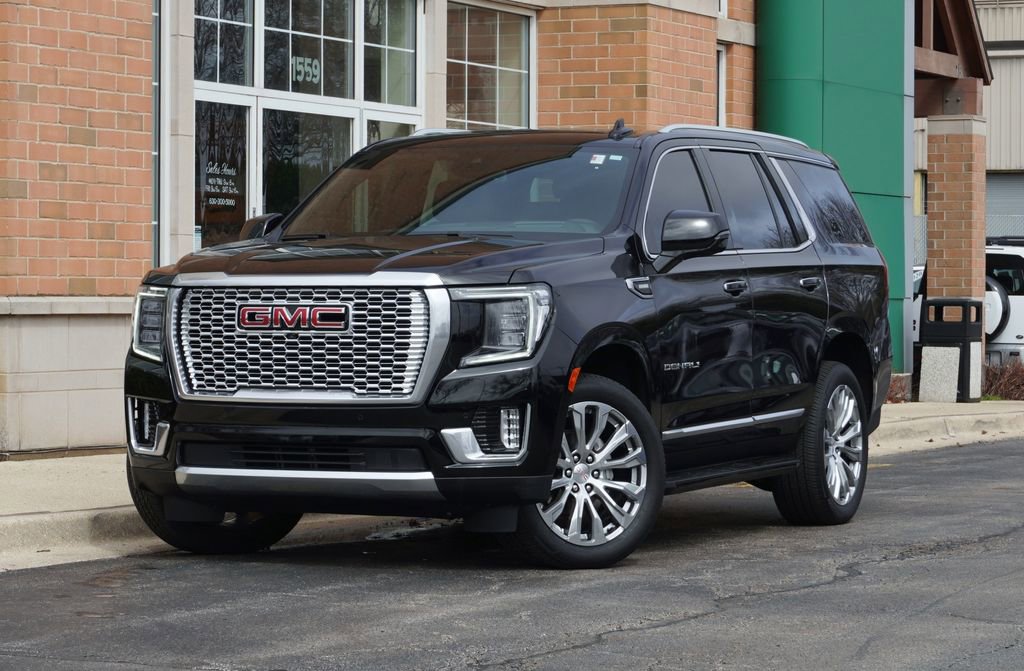 Used 2023 GMC Yukon Denali image 1