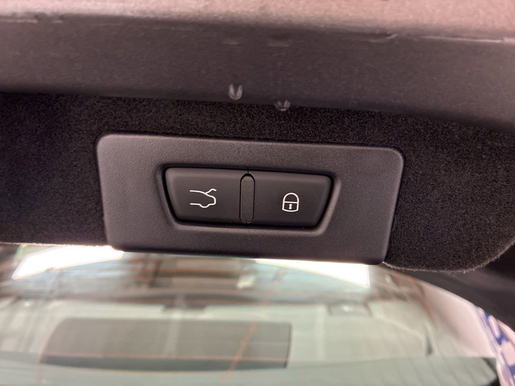 Used 2023 Maserati Ghibli Modena image 7