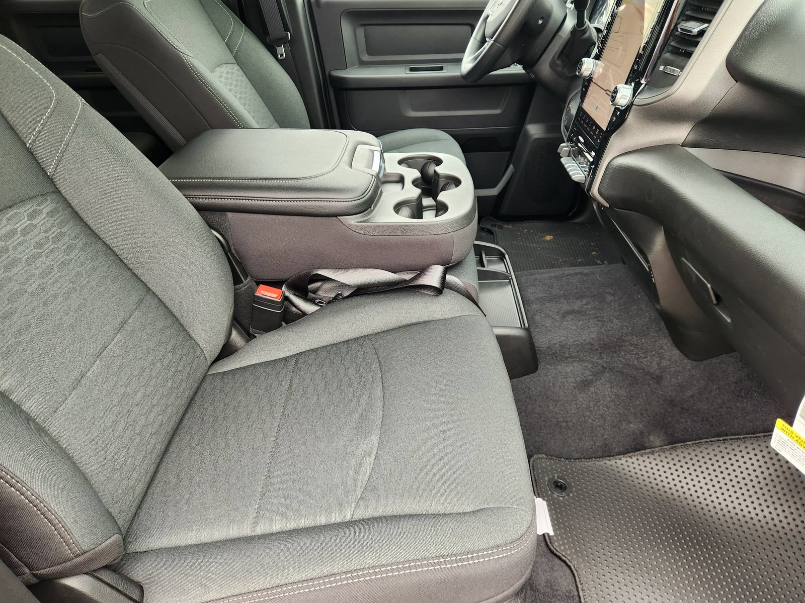 New 2026 RAM 3500 Tradesman AWD/4WD image 13