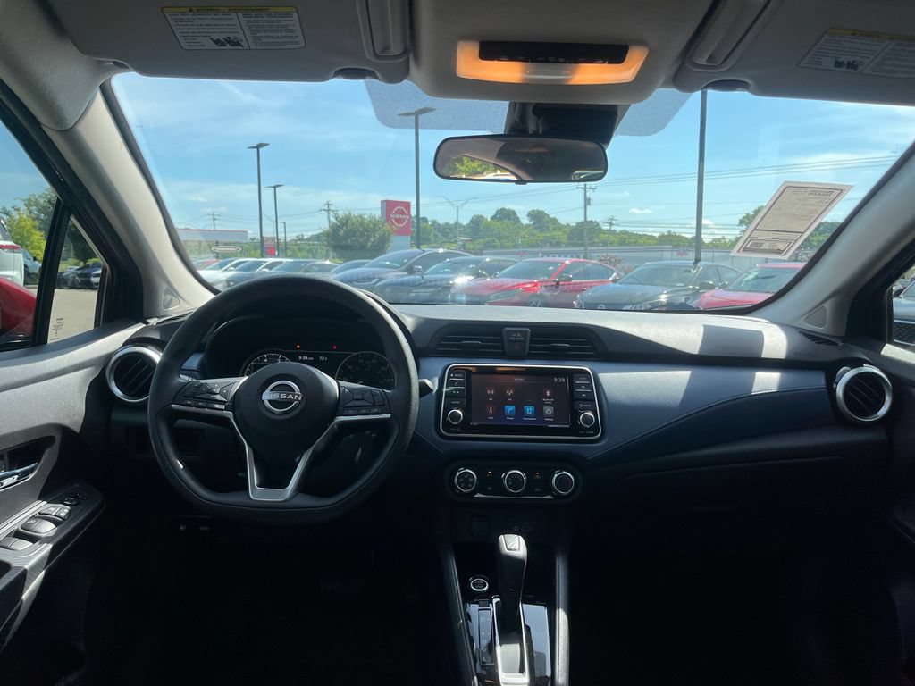 Used 2025 Nissan Versa SV w/ Trunk Package FWD image 22