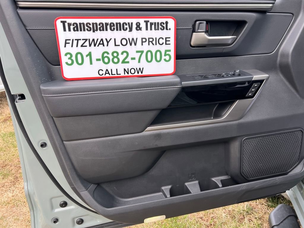 Used 2024 Toyota Tundra Limited image 20