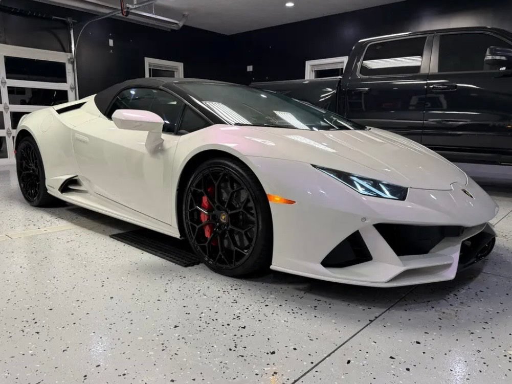 Used 2024 Lamborghini Huracan EVO AWD/4WD image 10