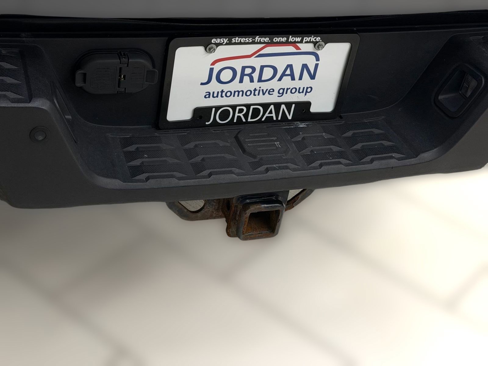 Used 2020 Toyota Tacoma TRD Sport w/ TRD Premium Sport Package AWD/4WD image 38