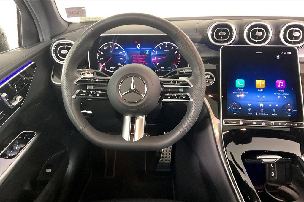 Used 2026 Mercedes-Benz GLC 300 4MATIC image 5